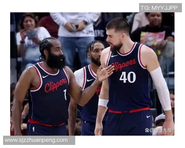 2006年NBA季后赛公牛队与热火队的激烈对决回顾与分析